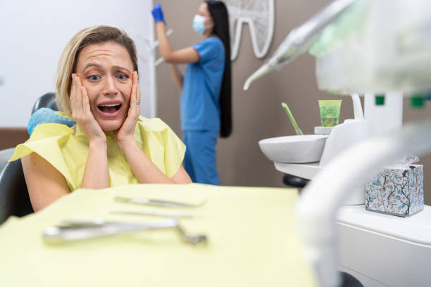 Best Emergency Wisdom Tooth Extraction in Waterloo, IL